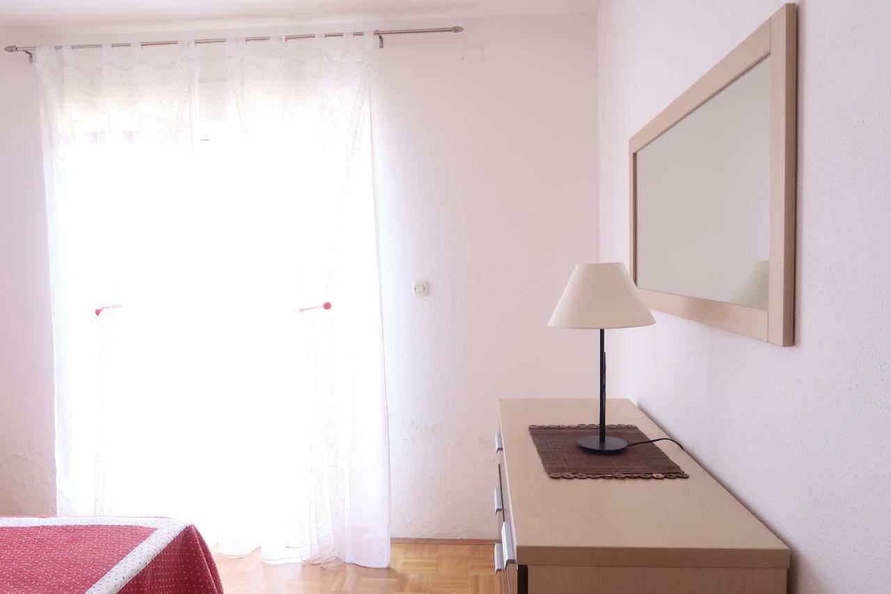 Apartments Maras Primošten Dış mekan fotoğraf