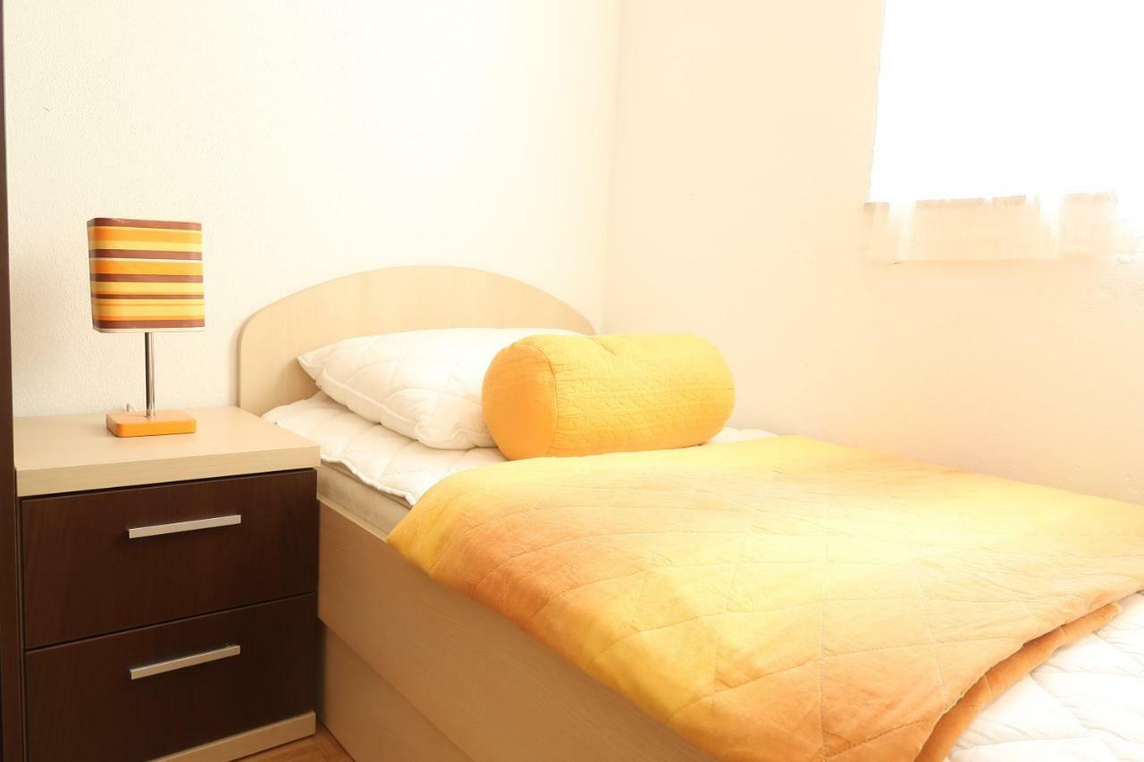Apartments Maras Primošten Dış mekan fotoğraf