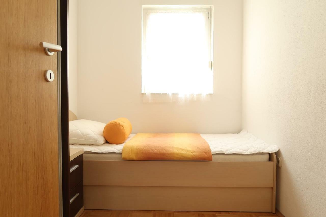 Apartments Maras Primošten Dış mekan fotoğraf